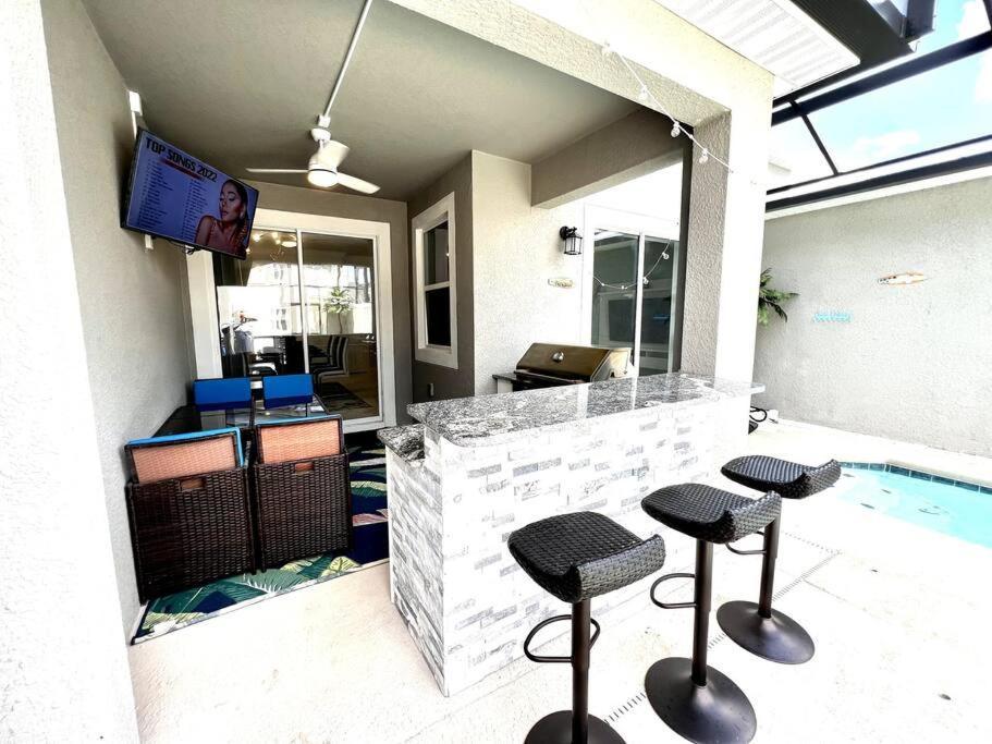 Holiday home Elegant Luxury With Pool *